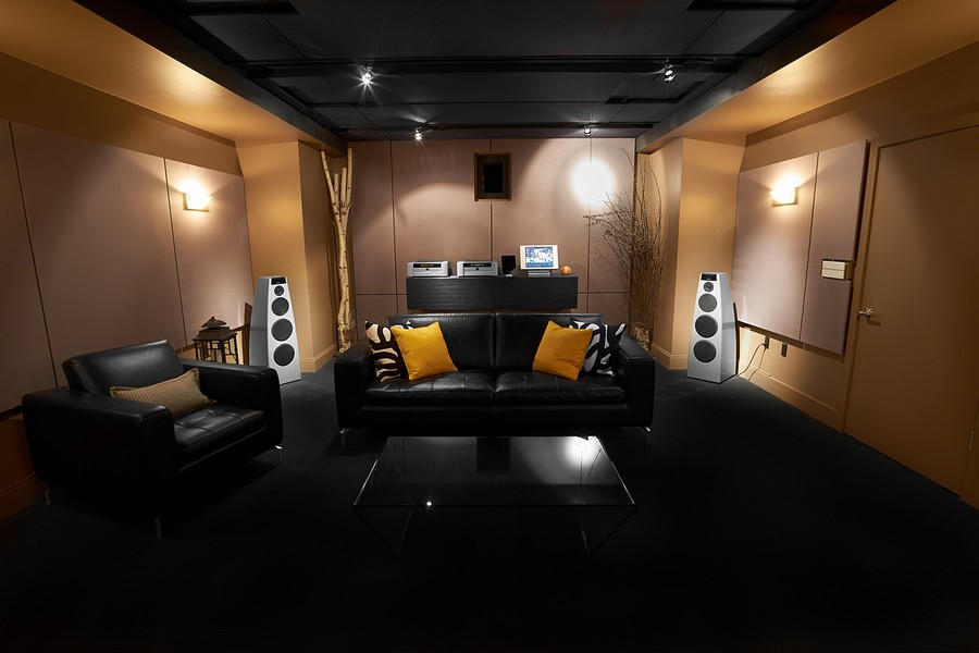 FRANCON_JanBlog4_buildingasoundstudio_uae_image