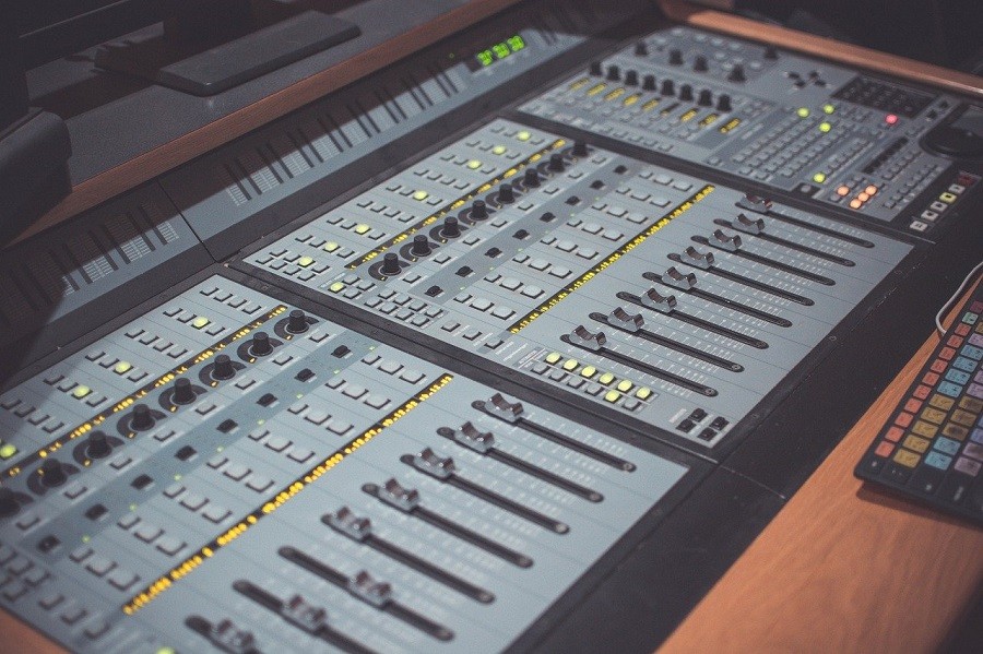 FRANCON_FebBlog4_SoundEngineer_LosAngeles_image