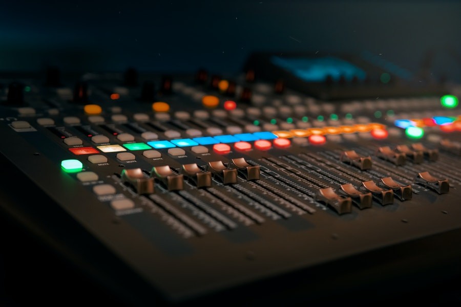 FRANCON_JanuaryBlog1_RecordingStudioInstallation_MiamiFL_image